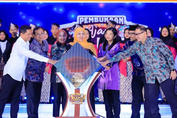 Jatim Siapkan Talenta Unggul, Gubernur Khofifah Buka Ajang Prestasi Murid 2026 di Surabaya