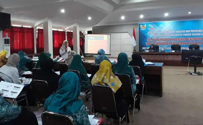 Perkuat Peran Organisasi Perempuan, Pemkot Kediri Gelar Seminar Peningkatan Kapasitas Perkuat Peran Organisasi Perempuan, Pemkot Kediri Gelar Seminar Peningkatan Kapasitas
