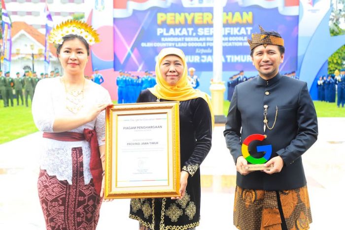 Google Beri Penghargaan KSRG ke Pemprov Jatim, Ini Kata Gubernur Khofifah Google Beri Penghargaan KSRG ke Pemprov Jatim, Ini Kata Gubernur Khofifah