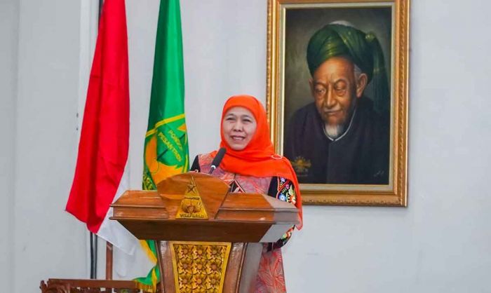Khofifah Dukung KH M Yusuf Hasyim Sebagai Pahlawan Nasional Khofifah Dukung KH M Yusuf Hasyim Sebagai Pahlawan Nasional