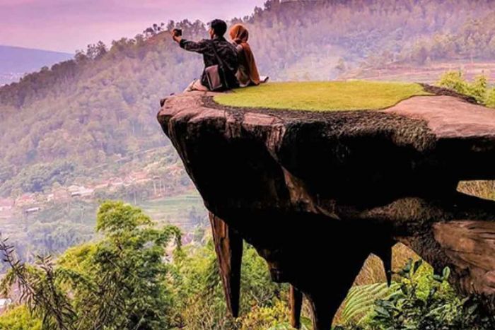 Destinasi Wisata di Kota Batu, Air Terjun hingga Taman Bermain Anak Destinasi Wisata di Kota Batu, Air Terjun hingga Taman Bermain Anak