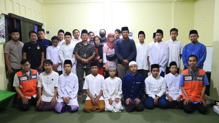 Peduli Anak Yatim, IJTI Kediri Gelar Bukber dan Bagikan Santunan di Panti Asuhan Ar Risalah