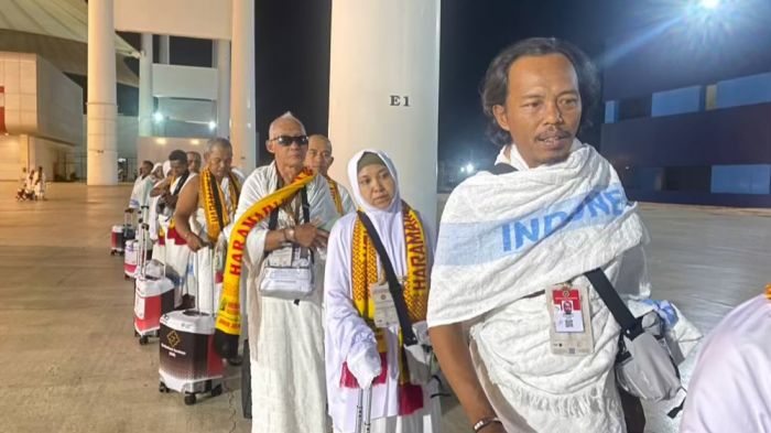Penting! Jelang Puncak Haji, Dokter PPIH Ajak Jemaah Sulap Tas Jadi Apotek Mini
