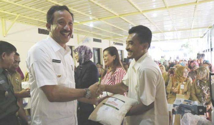 Menuju Ponorogo Organik dan Ponorogo Sehat, Bupati Ipong Beri Bantuan Gapoktan Menuju Ponorogo Organik dan Ponorogo Sehat, Bupati Ipong Beri Bantuan Gapoktan