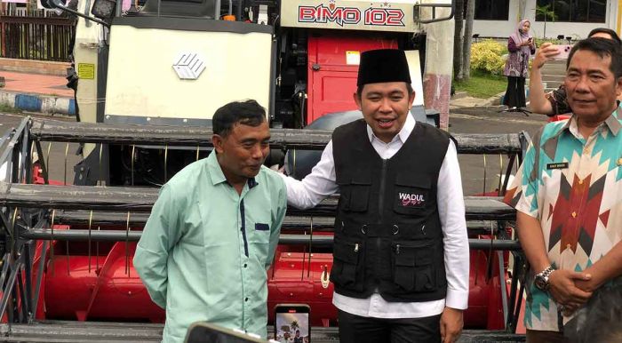 Jember Buka Layanan PMI di MPP, Gus Fawait: Pemerintah Hadir Lindungi dan Fasilitasi Warga Jember Buka Layanan PMI di MPP, Gus Fawait: Pemerintah Hadir Lindungi dan Fasilitasi Warga