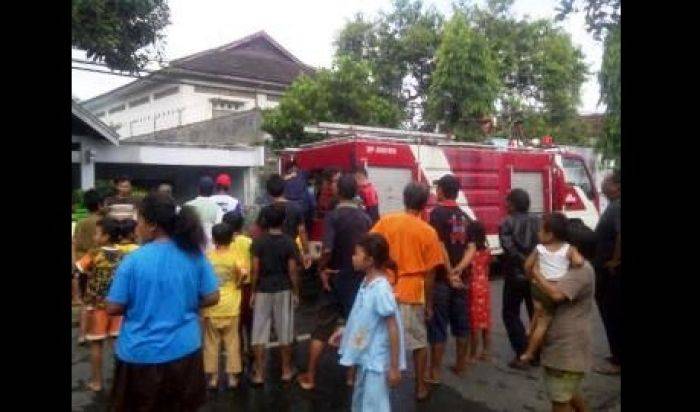 Rumah Purnawirawan Polisi di Nganjuk Dilalap Si Jago Merah