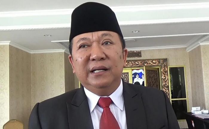 Bupati Jember Ingin Santri Bisa Pimpin Indonesia Bupati Jember Ingin Santri Bisa Pimpin Indonesia