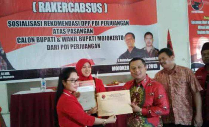 Dapat Rekom PDIP, Bupati Mojokerto Nyaris Tanpa Lawan dalam Pilbup Mojokerto Mendatang Dapat Rekom PDIP, Bupati Mojokerto Nyaris Tanpa Lawan dalam Pilbup Mojokerto Mendatang
