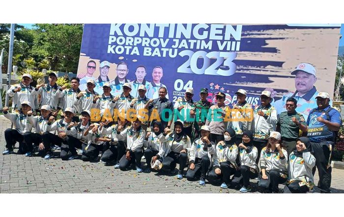 Pj Wali Kota Batu Lepas Kontingen Porprov Jatim 2023 Pj Wali Kota Batu Lepas Kontingen Porprov Jatim 2023