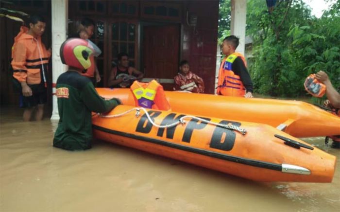 5 Kecamatan dan Puluhan Desa di Ponorogo Terendam Banjir, Ratusan Orang Mengungsi