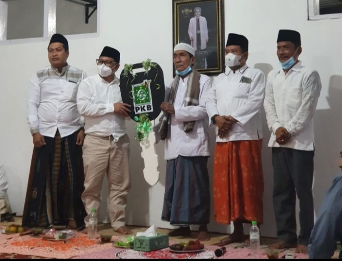 Gus Yahya Mesra dengan PDIP, Cak Imin Cari Dukungan Capres Lewat Gawagis Gus Yahya Mesra dengan PDIP, Cak Imin Cari Dukungan Capres Lewat Gawagis