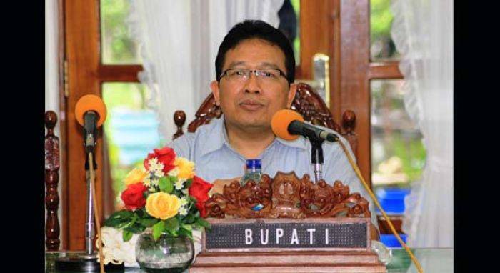 Intensitas Hujan Mulai Tinggi, 16 Kecamatan di Bojonegoro Waspada Luapan Bengawan Solo Intensitas Hujan Mulai Tinggi, 16 Kecamatan di Bojonegoro Waspada Luapan Bengawan Solo