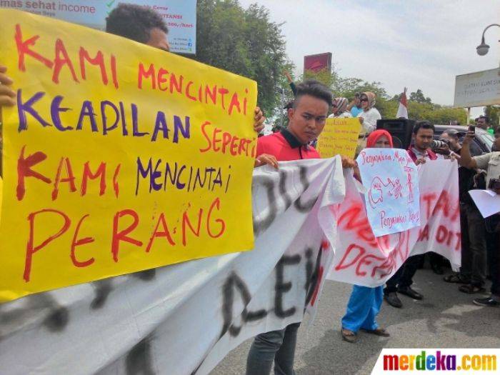 Jokowi: Prabowo Sahabat Baik, DKPP: KPU Buka Kotak Langgar Kode Etik Jokowi: Prabowo Sahabat Baik, DKPP: KPU Buka Kotak Langgar Kode Etik