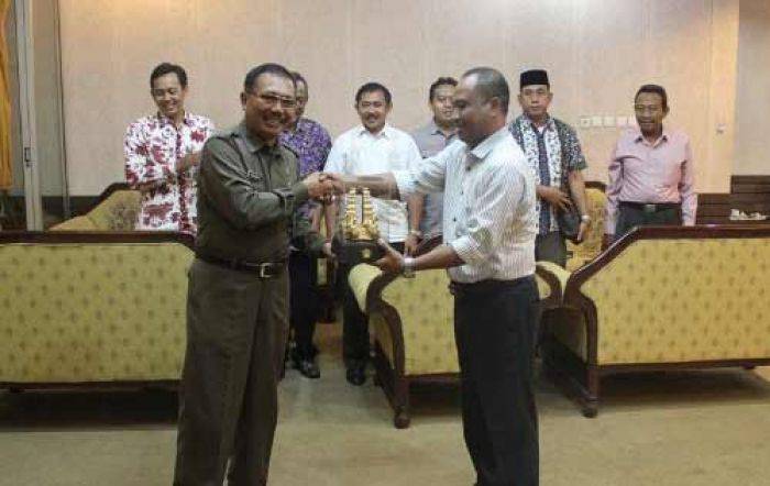 Kunjungi Gresik, Rombongan DPRD Rembang Belajar Ilmu Pemerintahan