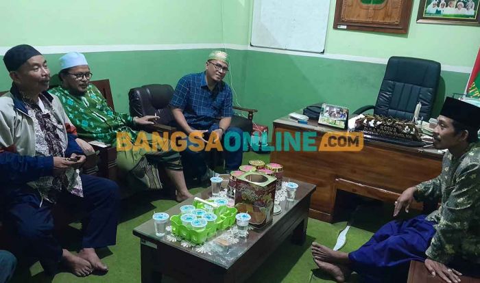 LPBHNU Situbondo Dampingi Tokoh Masyarakat di Desa Sumberanyar soal Kasus Tambang LPBHNU Situbondo Dampingi Tokoh Masyarakat di Desa Sumberanyar soal Kasus Tambang