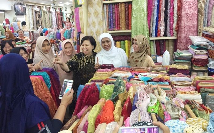 Relawan dan Partai Politik Pengusung Khofifah-Emil Lebih Solid Setelah Unggul di Survei Relawan dan Partai Politik Pengusung Khofifah-Emil Lebih Solid Setelah Unggul di Survei
