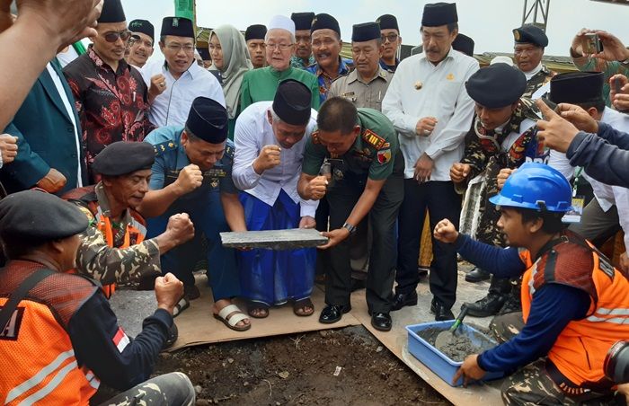 Bercorak Islam Nusantara, Timteng, dan China, Masjid PCNU Sidoarjo Bakal Jadi Pilot Project Bercorak Islam Nusantara, Timteng, dan China, Masjid PCNU Sidoarjo Bakal Jadi Pilot Project