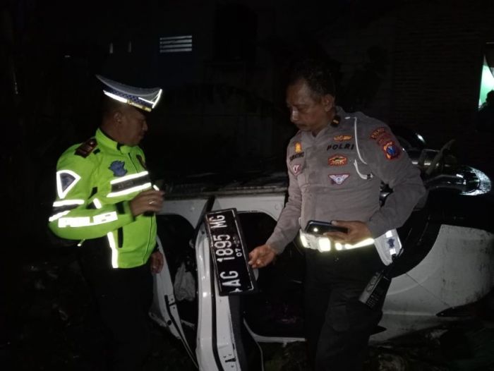 Tabrakan KA Singasari vs Mobil di Sanankulon Blitar, Satu Orang Tewas Tabrakan KA Singasari vs Mobil di Sanankulon Blitar, Satu Orang Tewas