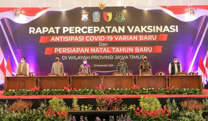 Pimpin Rakor Tingkat Provinsi, Gubernur Khofifah Antipasi Gelombang PMI pada Nataru