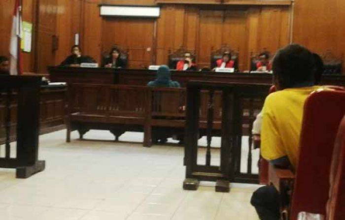 Tergiur Uang Rp 50 Juta, Makelar Tanah di Surabaya Aniaya Pemilik Tanah Tergiur Uang Rp 50 Juta, Makelar Tanah di Surabaya Aniaya Pemilik Tanah