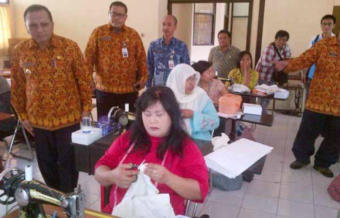 340 Naker Baru di Gresik Dilatih Ketrampilan 340 Naker Baru di Gresik Dilatih Ketrampilan