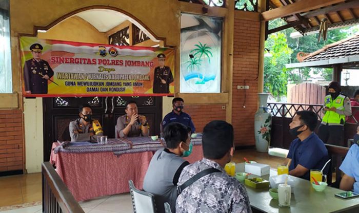 Tingkatkan Sinergitas, Polres Jombang Undang Puluhan Wartawan Tingkatkan Sinergitas, Polres Jombang Undang Puluhan Wartawan
