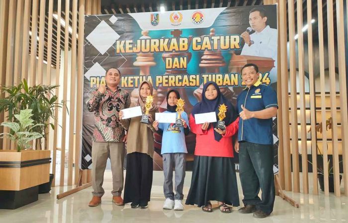 Kejurkab dan Piala Ketua Percasi 2024 Jadi Pembinaan Atlet Catur di Tuban Kejurkab dan Piala Ketua Percasi 2024 Jadi Pembinaan Atlet Catur di Tuban
