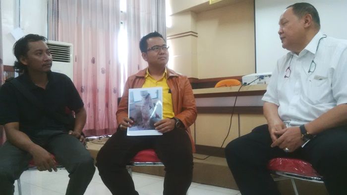 Kulit Melepuh hingga Meninggal Usai Operasi Caesar di RSUD Bangil, Keluarga Minta Pertanggungjawaban Kulit Melepuh hingga Meninggal Usai Operasi Caesar di RSUD Bangil, Keluarga Minta Pertanggungjawaban