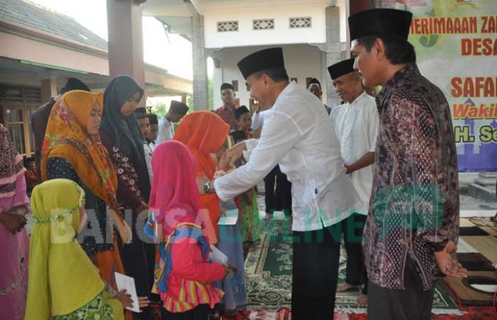 Manfaatkan Momen Ramadhan, Kades Pucangarum Baureno Santuni Kaum Dhuafa dan Anak Yatim