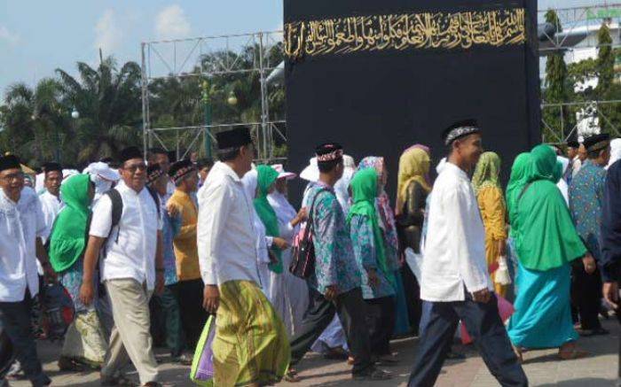 1.314 CJH Lamongan Ikuti Manasik Haji 1.314 CJH Lamongan Ikuti Manasik Haji