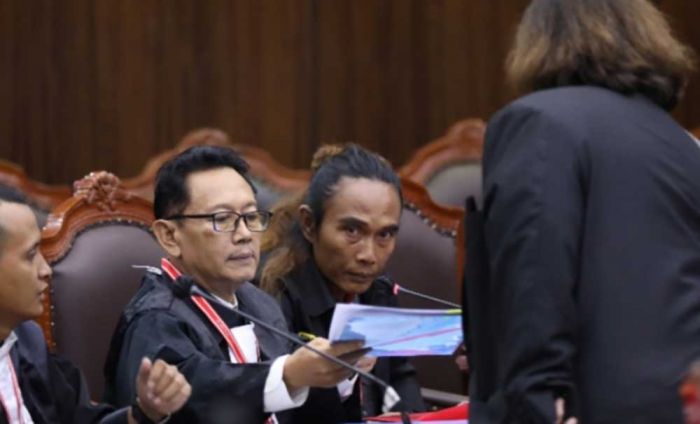 Sidang Gugatan Pilkada Gresik, Irfan: Hakim MK yang Berwenang Menilai Legal Standing Pemohon Sidang Gugatan Pilkada Gresik, Irfan: Hakim MK yang Berwenang Menilai Legal Standing Pemohon