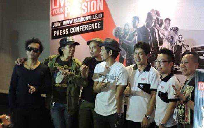 Slank dan SID Ramaikan Passion Ville di Malang Slank dan SID Ramaikan Passion Ville di Malang