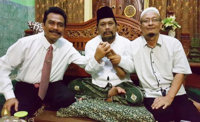 Gus Nur Ungkap Kesepakatan antara Qosim-Anha untuk Pilbup Gresik 2020 Gus Nur Ungkap Kesepakatan antara Qosim-Anha untuk Pilbup Gresik 2020