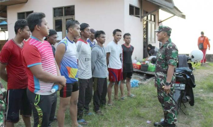 Danlanal Kotabaru Bakar Semangat Atlet Dayung Danlanal Kotabaru Bakar Semangat Atlet Dayung