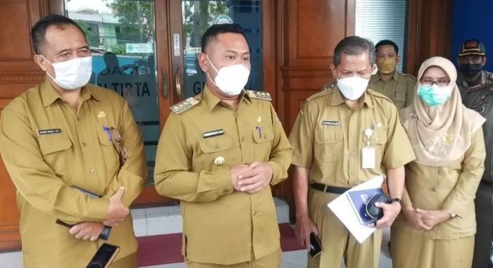 Isi Kekosongan Jabatan, Bupati Gresik Siapkan Penjaringan Direksi Perumda Giri Tirta Isi Kekosongan Jabatan, Bupati Gresik Siapkan Penjaringan Direksi Perumda Giri Tirta