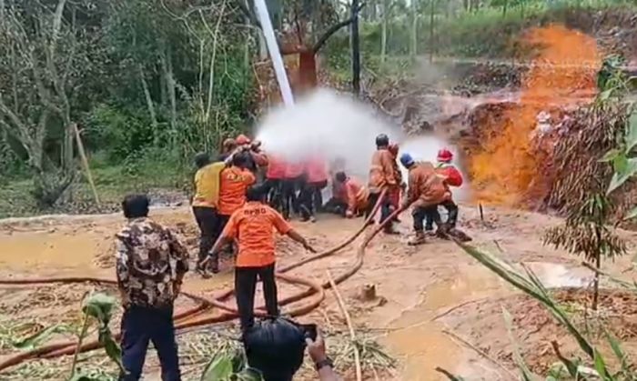 Sumur Bor di Pamekasan Semburkan Api Setinggi 15 Meter, 1 Orang Luka Bakar