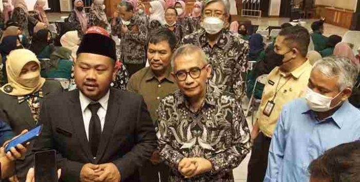 Tutup KKN Unusa 2022, Bupati Gresik Pesan Mahasiswa agar Berinovasi Tutup KKN Unusa 2022, Bupati Gresik Pesan Mahasiswa agar Berinovasi