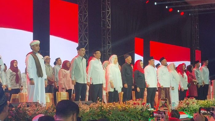 Hadiri Doa Bersama di Gresik, Mahfud MD Ajak Pilih Pemimpin yang Teladani Nabi Muhammad Hadiri Doa Bersama di Gresik, Mahfud MD Ajak Pilih Pemimpin yang Teladani Nabi Muhammad