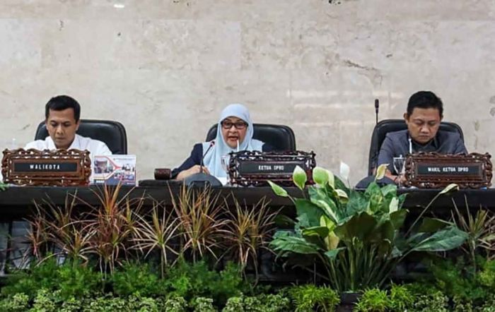 Sampaikan Raperda Pertanggungjawaban APBD 2022, Pemkot Kediri Bersyukur Raih WTP 9 Kali Beruntun Sampaikan Raperda Pertanggungjawaban APBD 2022, Pemkot Kediri Bersyukur Raih WTP 9 Kali Beruntun