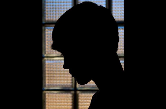 Orang Tua dan Pacarnya Berzina, Putra Umur 10 Tahun Dipaksa Ikut Orang Tua dan Pacarnya Berzina, Putra Umur 10 Tahun Dipaksa Ikut