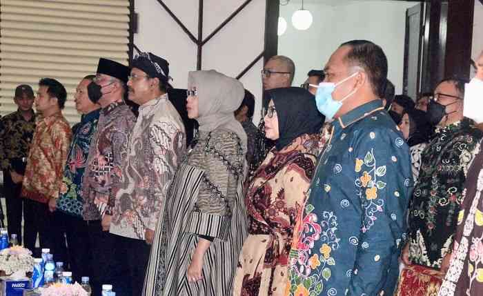Gelar Tari Persembahan dan Campursari, Gus Ipul: Dengan Seni dan Budaya, Hidup Lebih Indah Gelar Tari Persembahan dan Campursari, Gus Ipul: Dengan Seni dan Budaya, Hidup Lebih Indah