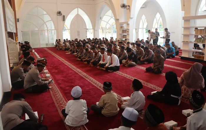 Tingkatkan Ketakwaan Personel, Polres Pasuran Gelar Binrohtal Tingkatkan Ketakwaan Personel, Polres Pasuran Gelar Binrohtal