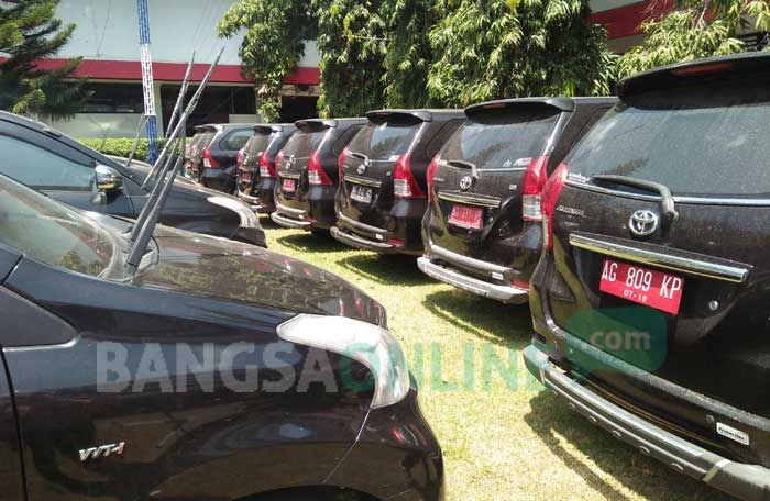 Puluhan Bekas Mobdin DPRD Kabupaten Blitar Mulai Dialihfungsikan