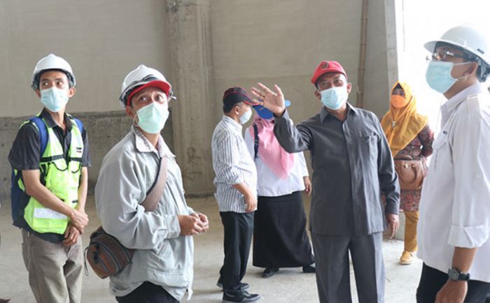 Pekerjaan Molor, Komisi III DPRD Gresik Sidak Proyek Islamic Center di Balongpanggang Pekerjaan Molor, Komisi III DPRD Gresik Sidak Proyek Islamic Center di Balongpanggang