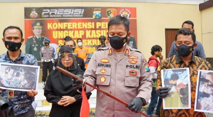 Tak Terima Badan Disenggol, Emosi, Pembeli Pulsa di Sidoarjo Disabet Pedang Tak Terima Badan Disenggol, Emosi, Pembeli Pulsa di Sidoarjo Disabet Pedang