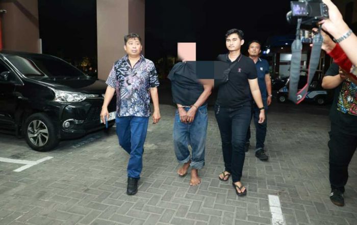 Polda Jatim Tetapkan Tersangka Pengelola Yayasan Budi Kencana yang Cabuli Anak Asuh Sejak 2022 Polda Jatim Tetapkan Tersangka Pengelola Yayasan Budi Kencana yang Cabuli Anak Asuh Sejak 2022
