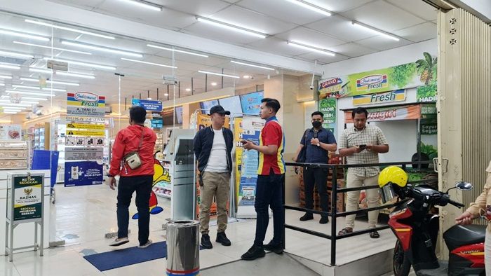 Tak Sampai 24 Jam, Polres Mojokerto Kota Ringkus Terduga Pelaku Penganiayaan di Depan Minimarket Tak Sampai 24 Jam, Polres Mojokerto Kota Ringkus Terduga Pelaku Penganiayaan di Depan Minimarket