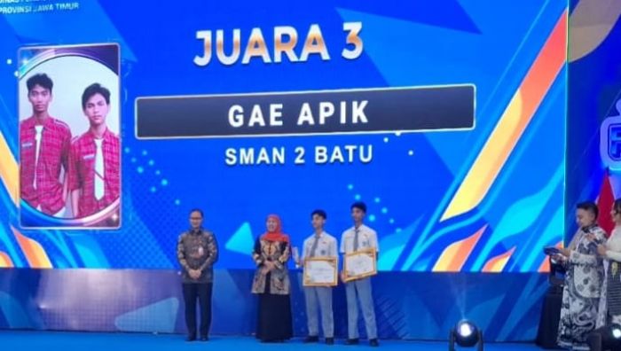 Bikin Bangga! SMAN 2 Batu Sabet Juara 3 FESTIKA Jatim 2025 Kategori Web