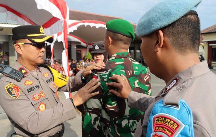 Pimpin Upacara Persiapan Operasi Lilin Semeru 2024, Begini Pesan Wakapolres Pamekasan Pimpin Upacara Persiapan Operasi Lilin Semeru 2024, Begini Pesan Wakapolres Pamekasan