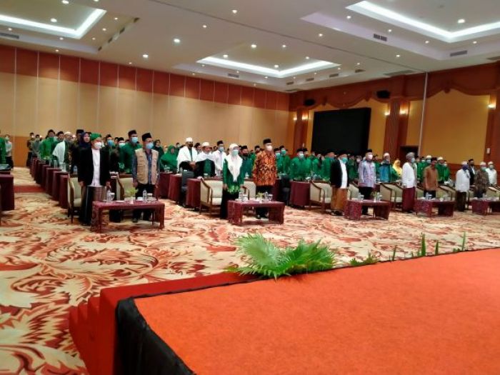 Minta Guru NU Tak Minder, Baiq Mulianah  Dilantik  Kembali sebagai Ketua PW Pergunu NTB